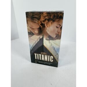 Titanic VHS Collector Edition 2 Tape Box Set w Cards Leonardo DiCaprio